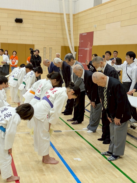 画像の説明 画像の説明