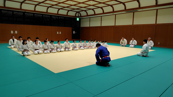 画像の説明 画像の説明